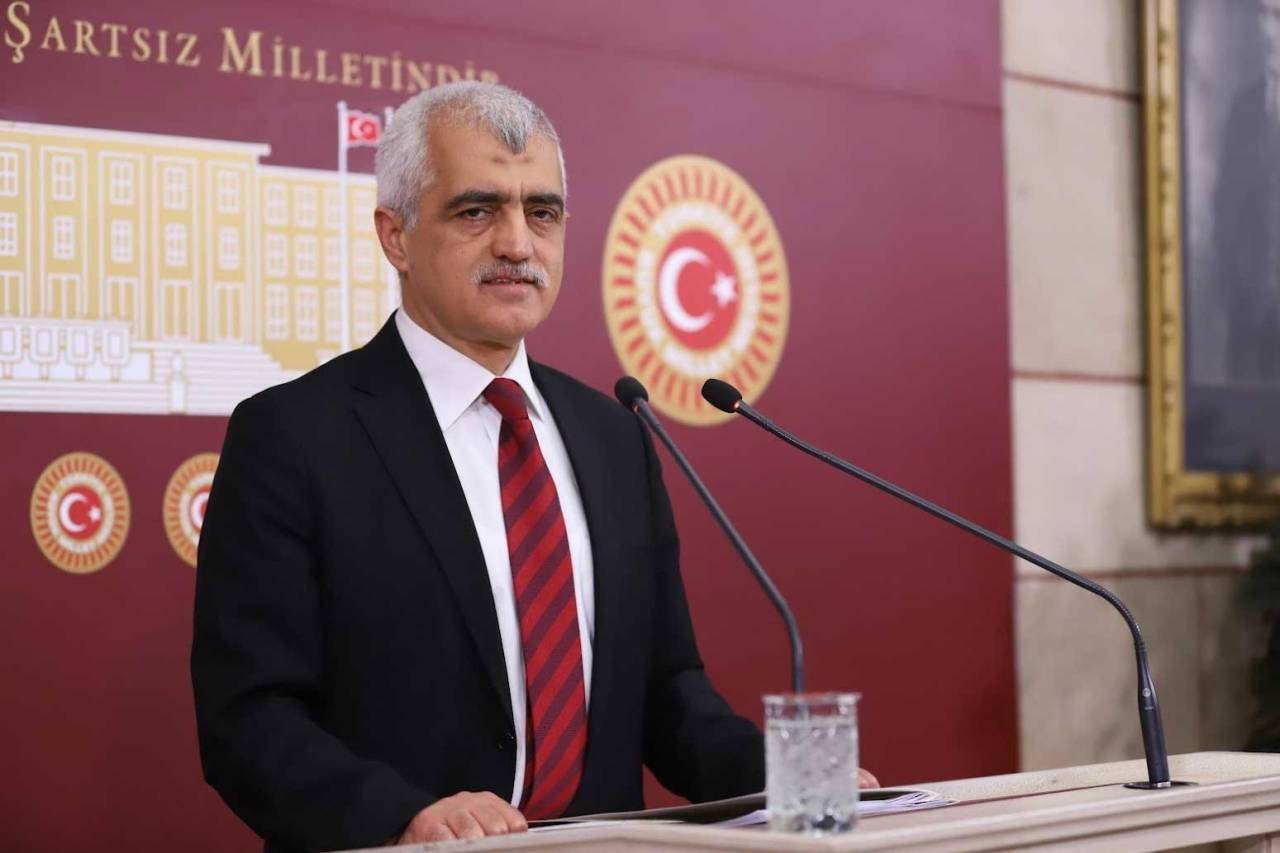 Gergerlioğlu, Diyanet Vakfı'nın yatırım iddialarını gündeme
