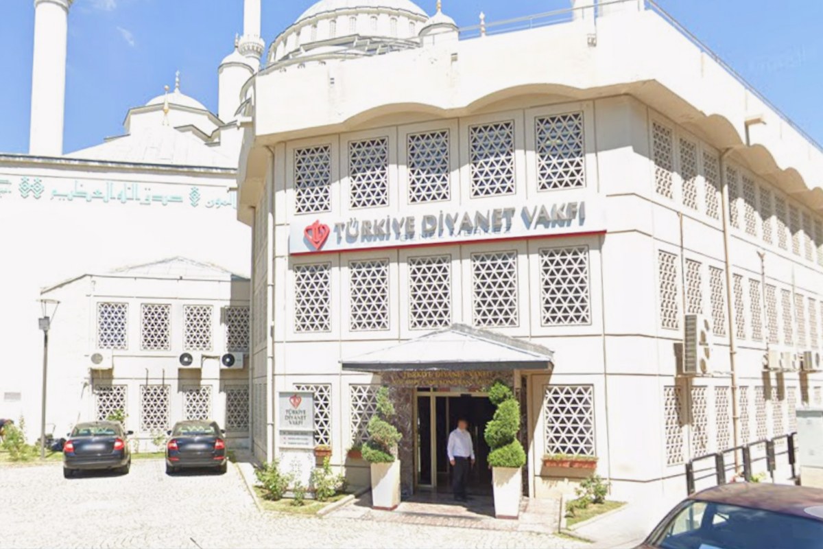 Diyanet Vakfı'nda bağış skandalı: Üç yönetici görevden alındı